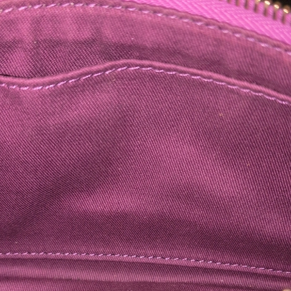 Dooney & Bourke "It's A Small World" Wristlet - Picture 7 of 10